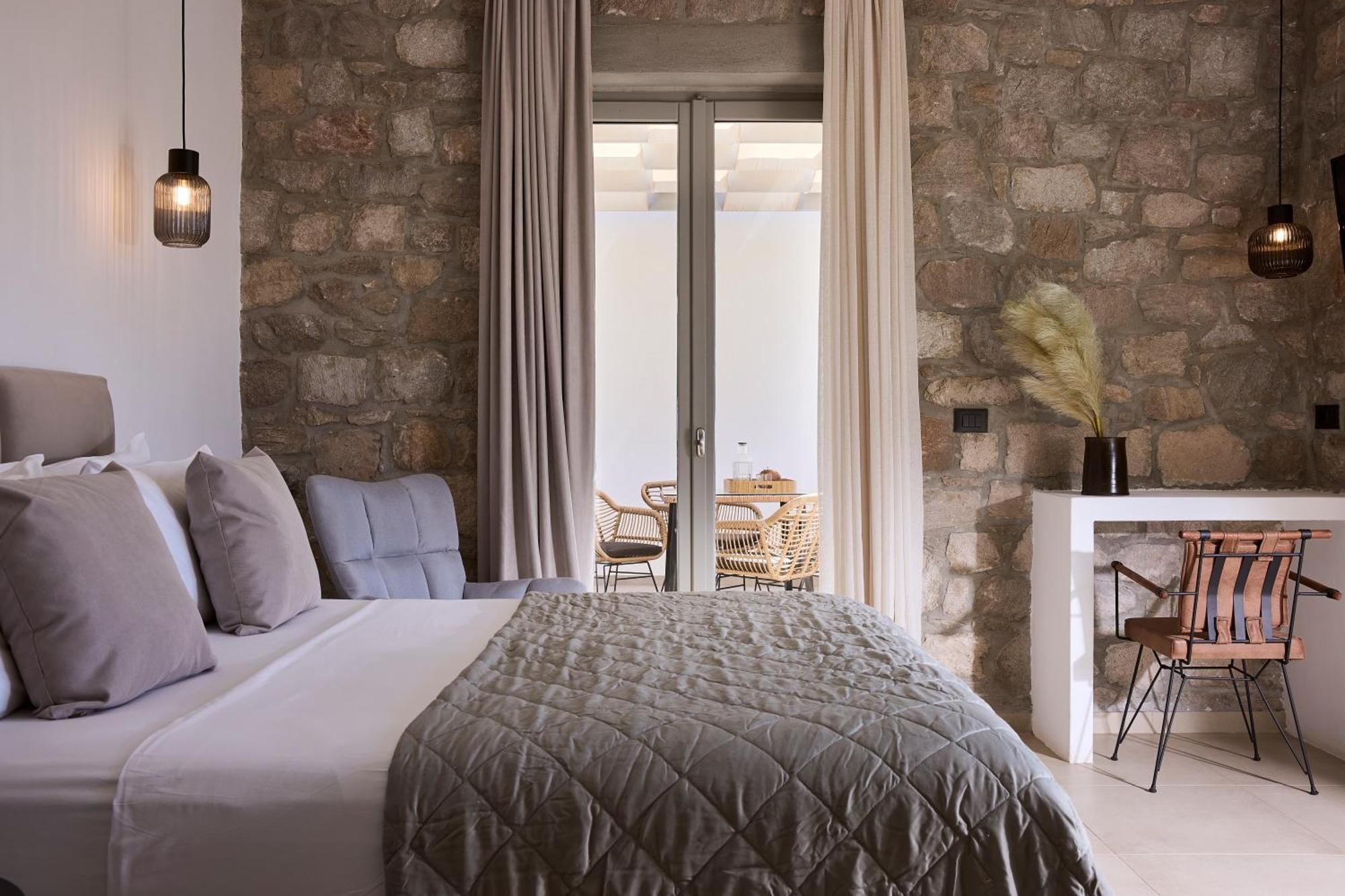 Kedros Milos Suites Adámasz Szoba fotó